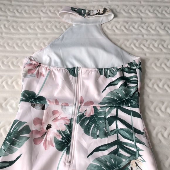 Fashion Nova Halter Dress - Picture 5 of 6